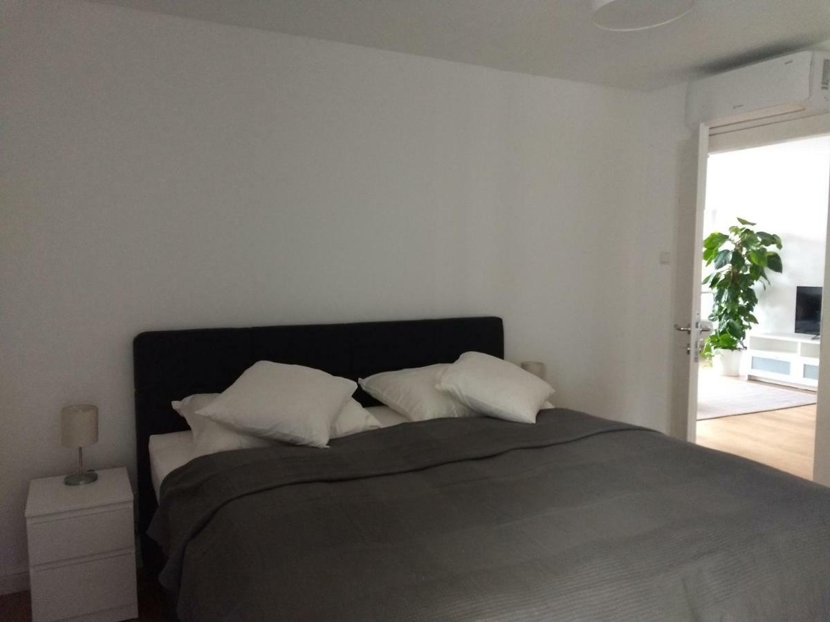 Rema Ferienwohnung Schwedenplatz Viena Exterior foto